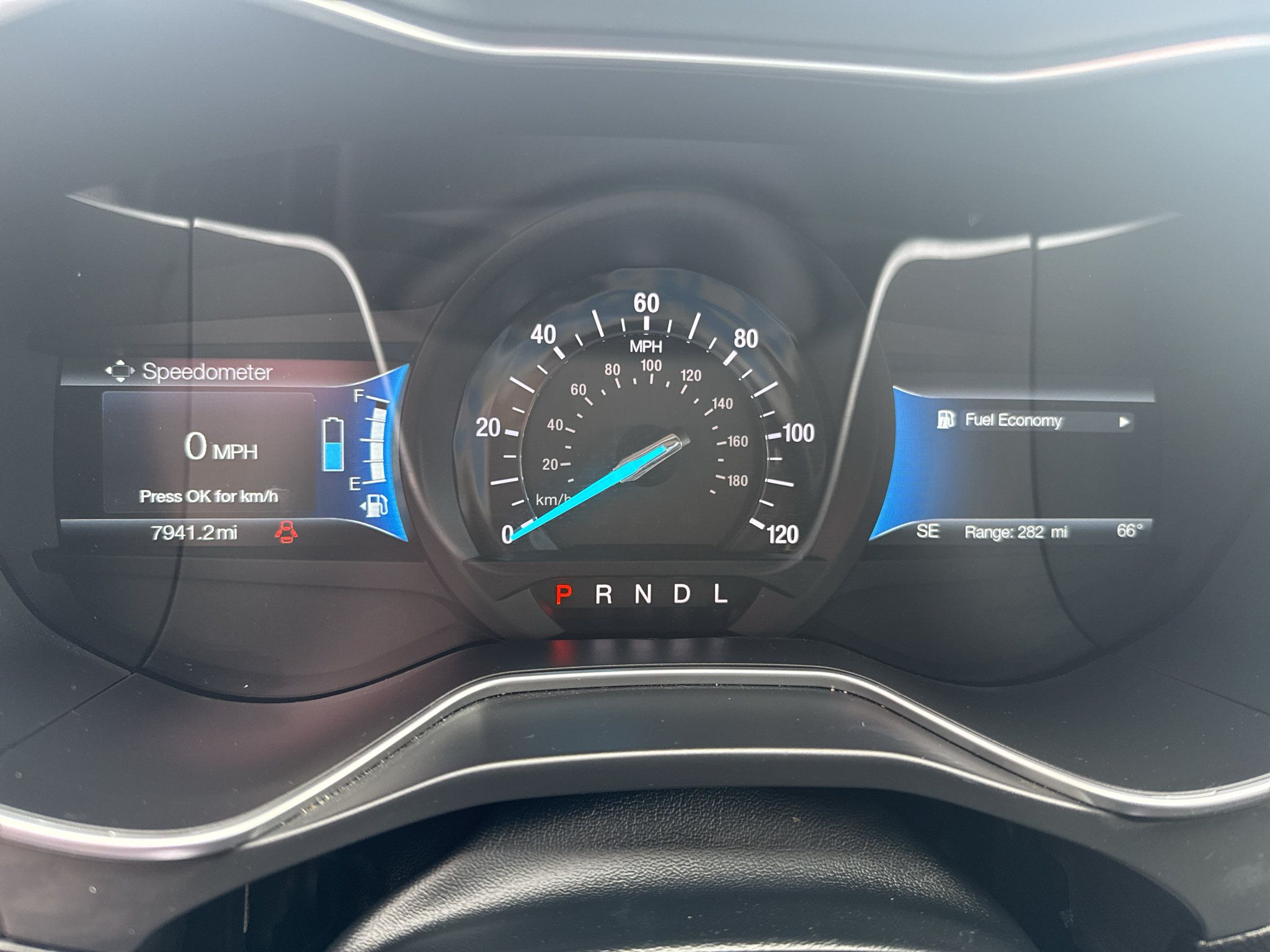 Used 2018 Ford Fusion S FWD image 12