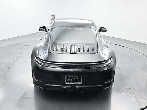 Certified 2026 Porsche 911 Carrera GTS image 39