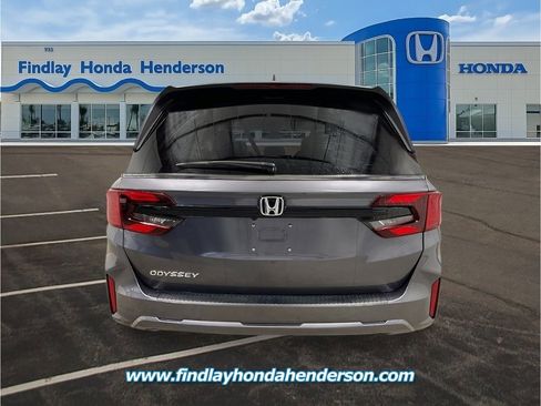 New 2026 Honda Odyssey EX-L image 4