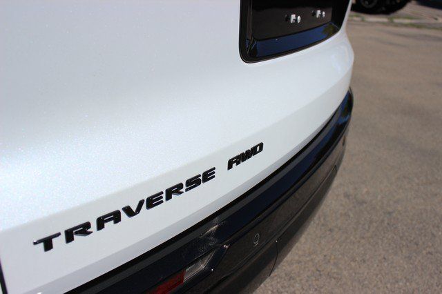 Used 2026 Chevrolet Traverse RS AWD/4WD image 5