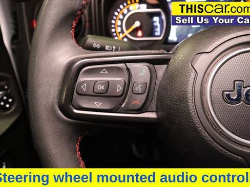 Used 2024 Jeep Wrangler Unlimited Rubicon image 12