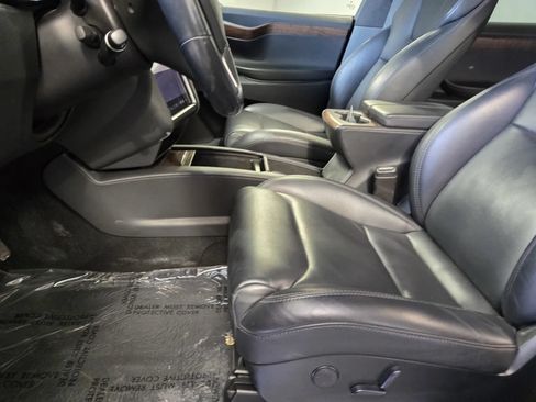 Used 2018 Tesla Model X 100D AWD/4WD image 12