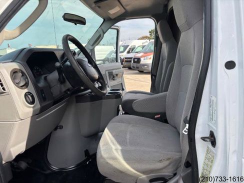 Used 2016 Ford E-350 and Econoline 350 Super Duty RWD image 14