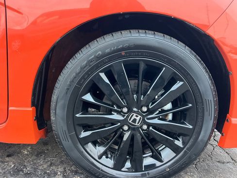 Used 2018 Honda Fit Sport image 37