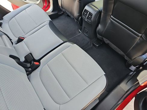 New 2025 Ford Escape SE image 11