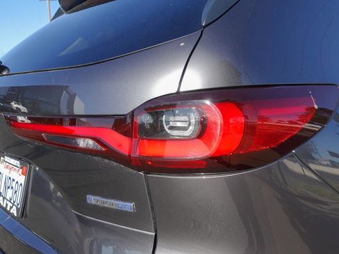 Used 2024 MAZDA CX-90 Plug-In Hybrid w/ Preferred image 5