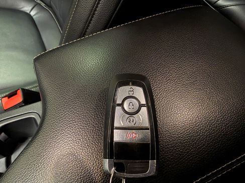 Certified 2019 Ford Ranger Lariat w/ Equipment Group 501A Mid image 40