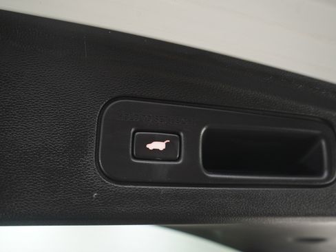 Used 2022 Acura MDX A-Spec image 12