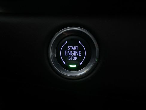 Certified 2023 Cadillac Escalade ESV V image 9