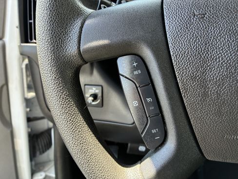 Used 2025 Chevrolet Express 3500 w/ Power Convenience Package RWD image 30
