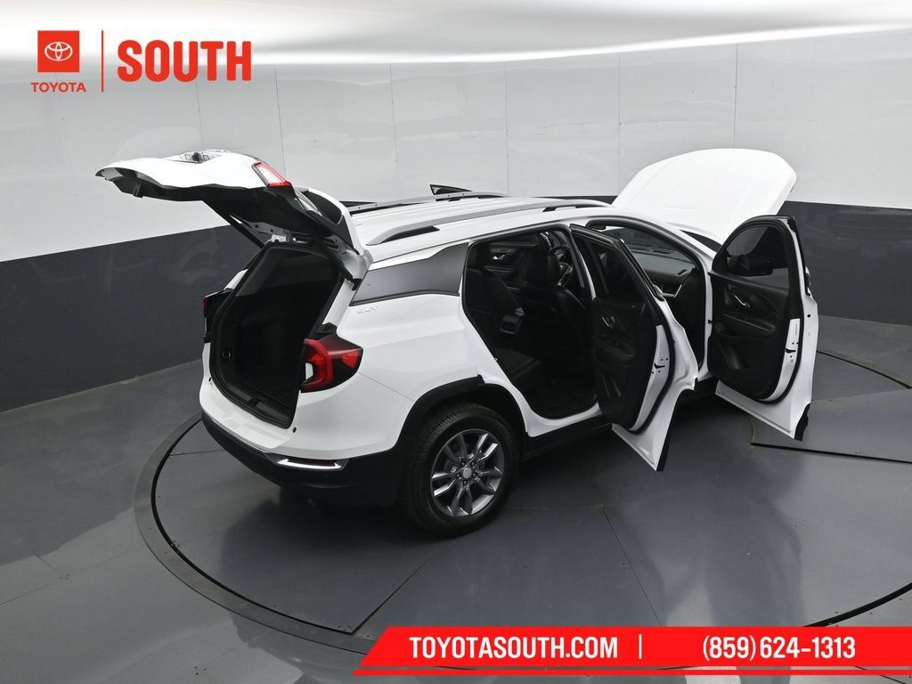 Used 2023 GMC Terrain SLT FWD image 52