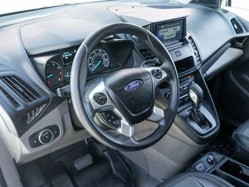 Used 2019 Ford Transit Connect XL image 17