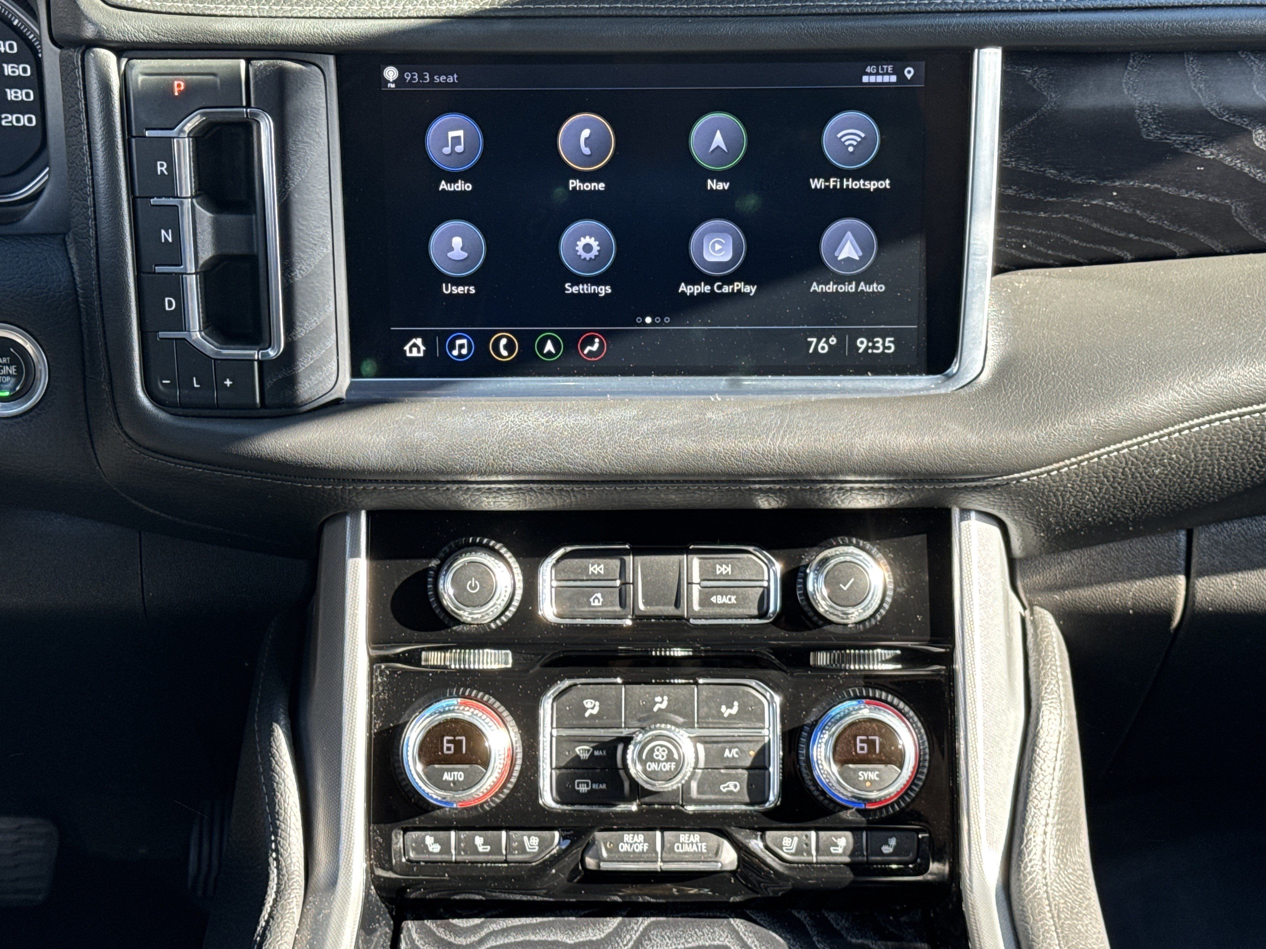 Used 2021 GMC Yukon Denali w/ Denali Ultimate Package AWD/4WD image 18