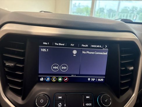Used 2023 GMC Acadia SLE AWD/4WD image 38