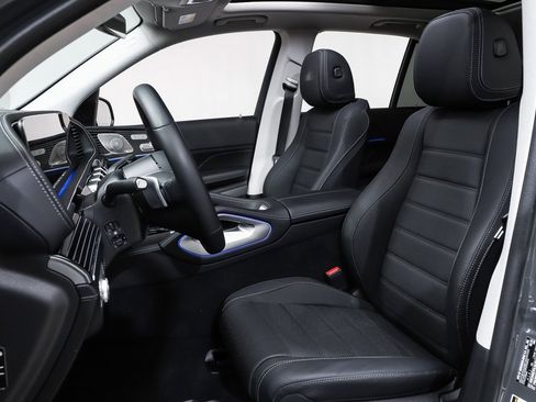 New 2025 Mercedes-Benz GLE 580 4MATIC image 9