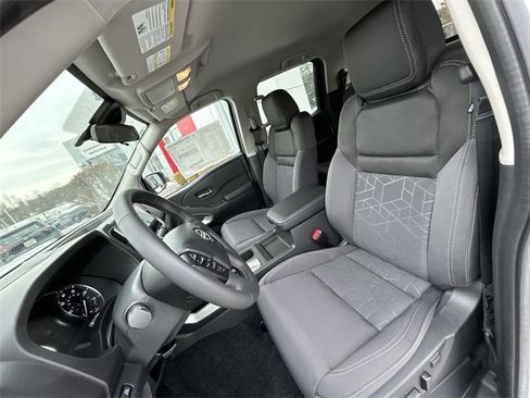 New 2025 Nissan Frontier SV w/ SV Convenience Package image 11