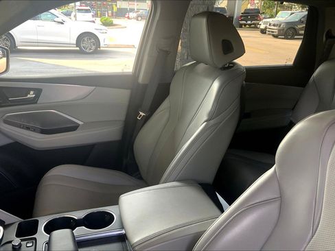 Used 2023 Acura MDX SH-AWD w/ Technology Package image 27