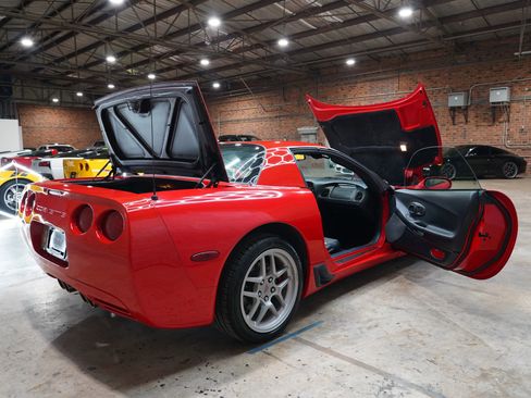 Used 2002 Chevrolet Corvette Z06 w/ Memory Pkg RWD image 29