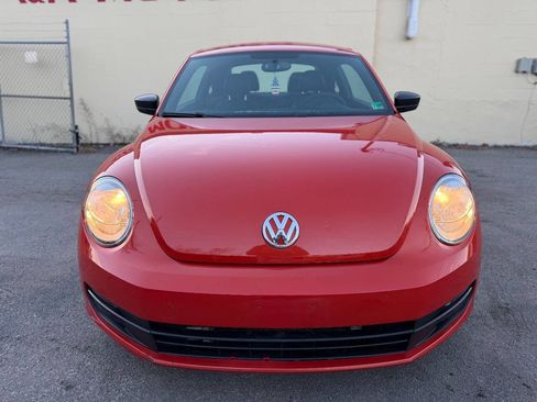 Used 2016 Volkswagen Beetle 1.8T S image 2