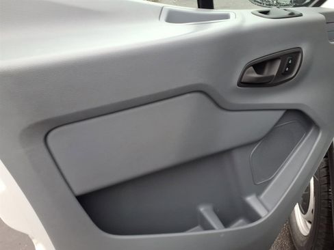 Used 2018 Ford Transit 250 148 Low Roof image 11