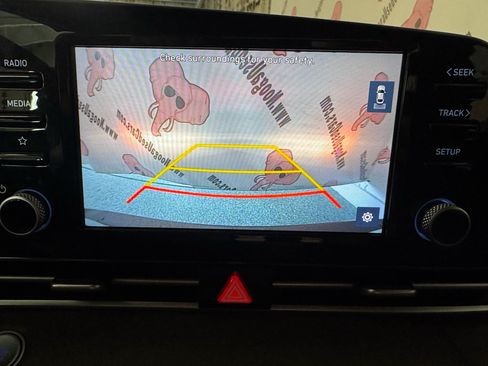 Used 2022 Hyundai Elantra SEL w/ Convenience Package FWD image 28