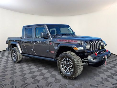 Used 2024 Jeep Gladiator Rubicon image 1