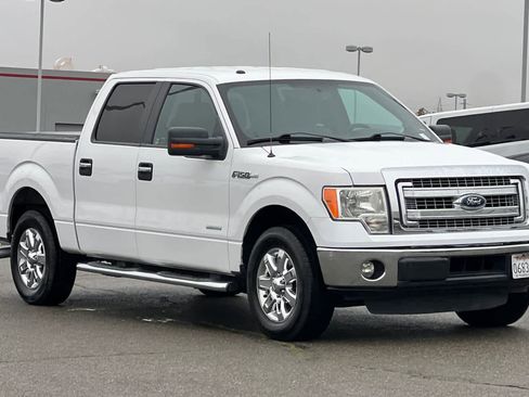 Used 2014 Ford F150 XLT w/ Equipment Group 302A Luxury image 5