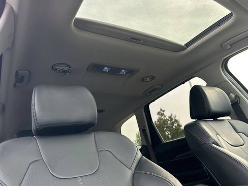 Certified 2024 Kia Telluride EX AWD/4WD image 16
