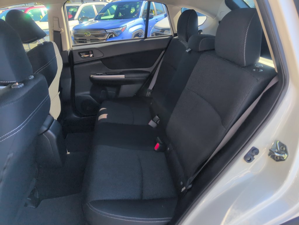 Used 2015 Subaru Crosstrek 2.0i Premium AWD/4WD image 31