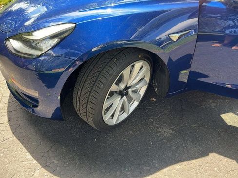 Used 2020 Tesla Model 3 Long Range AWD/4WD image 9