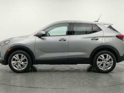 Used 2025 Buick Encore GX Preferred AWD/4WD image 5