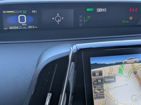 Used 2022 Toyota Prius Limited w/ Premium Convenience Package image 23