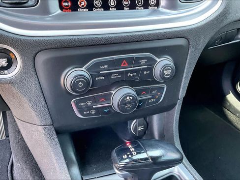 Used 2021 Dodge Charger SXT w/ Blacktop Package AWD/4WD image 32