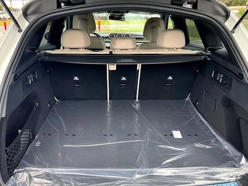 New 2026 Mercedes-Benz GLC 300 image 25