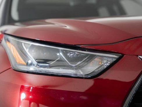 Used 2021 Toyota Highlander Platinum image 15