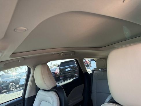 New 2026 Lincoln Corsair Reserve w/ Jet Appearance Package image 32