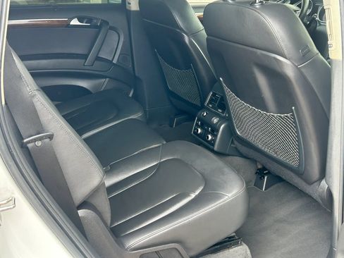 Used 2014 Audi Q7 TDI Premium Plus w/ Premium Plus Package AWD/4WD image 16