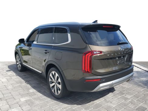 Used 2020 Kia Telluride EX w/ EX Premium Package image 4