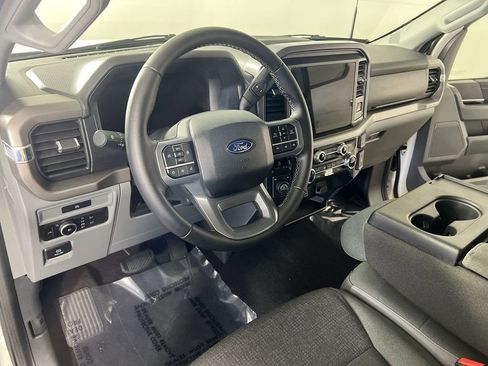 Used 2025 Ford F150 XLT w/ Equipment Group 301A Standard image 11