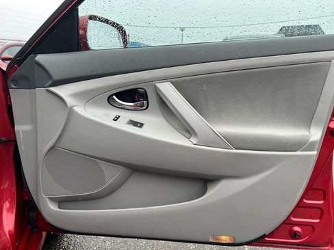 Used 2011 Toyota Camry LE w/ Fleet Convenience Pkg image 25