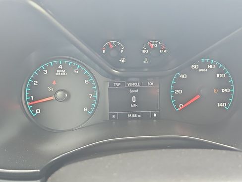 Used 2021 Chevrolet Colorado LT AWD/4WD image 17