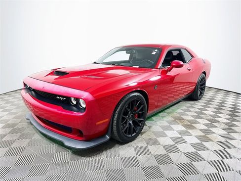 Used 2016 Dodge Challenger SRT Hellcat image 7