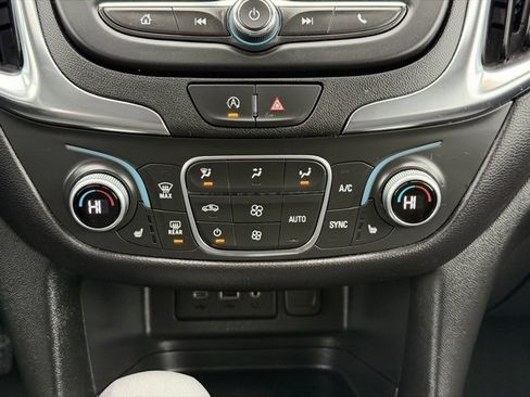 Used 2024 Chevrolet Equinox LT image 24