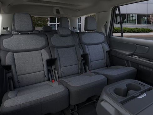 New 2025 Ford Expedition Active AWD/4WD image 11