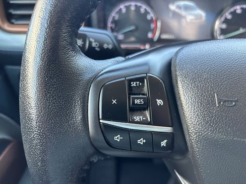 Used 2022 Ford Maverick Lariat w/ Equipment Group 500A Standard image 16