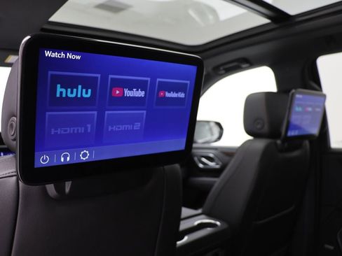 Used 2024 Chevrolet Tahoe High Country w/ Advanced Technology Package image 14