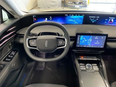 New 2026 Lincoln Nautilus Reserve w/ Jet Appearance Package AWD/4WD image 18