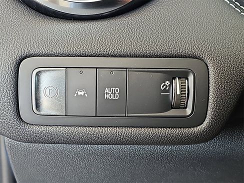 New 2025 Chevrolet Blazer EV LT image 22