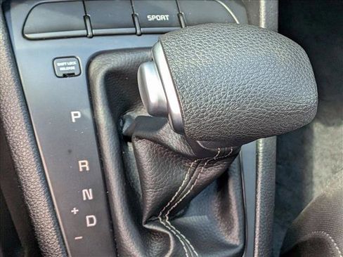Used 2023 Kia Rio LX FWD image 11