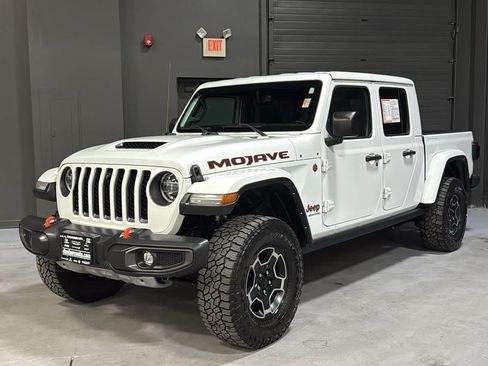 Used 2022 Jeep Gladiator Mojave w/ LED Lighting Group AWD/4WD image 3
